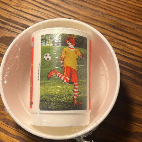 McDonald’s bowl and cup set - Picture 2 of 5